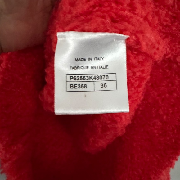 Chanel sweater - Picture 4 of 7